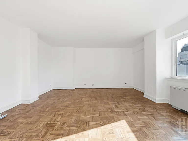 200 E 71st St #19C — Photo 2