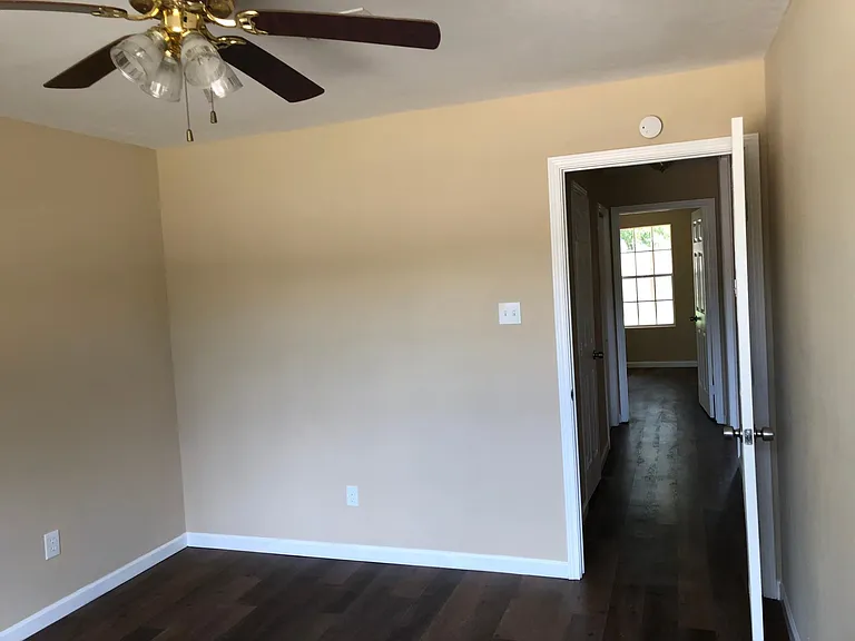 15806 Pine Mountain Dr — Photo 9