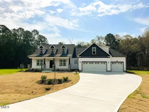 196 Cozy Brook Ct, Clayton, NC 27520