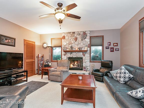 2nd image of 1199 Independence Dr