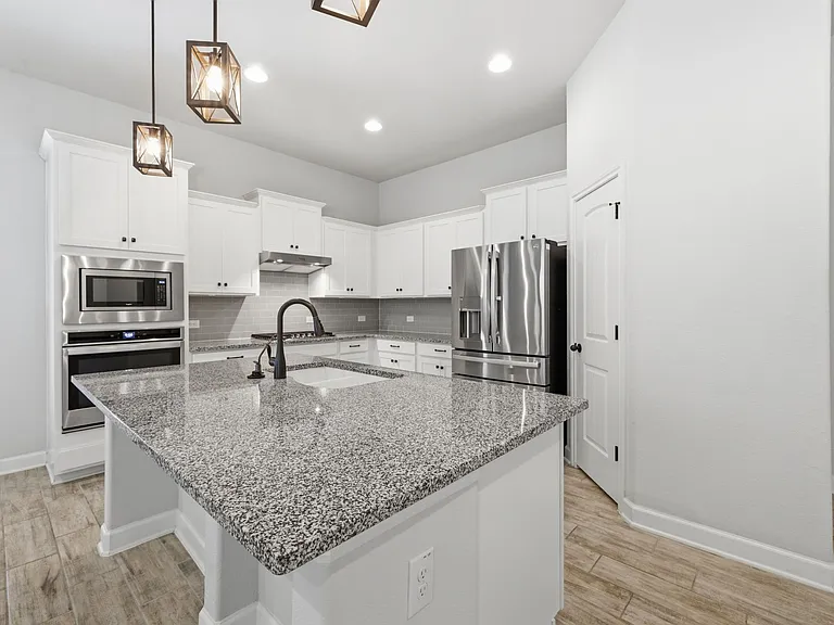121 Wickersham — Photo 12