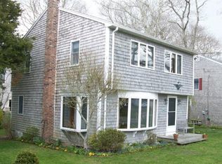 54 Tahanto Rd, Pocasset, MA 02559