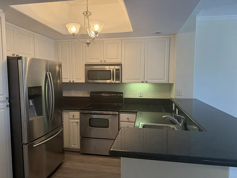 4175 Executive Dr #G206 — Photo 6