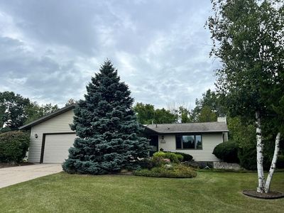 1105 Ridgeway Ave S, Sturgeon Bay, WI, 54235
