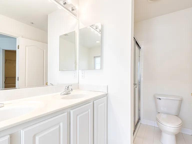4322 Vintage Ivy Ln — Photo 22