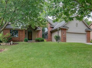 3756 SW Spring Creek Dr, Topeka, KS 66610