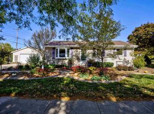 2620 E Lourdes Dr, Appleton, WI 54915