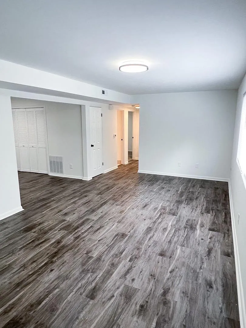 Building Photo - 1822 Academy St #2