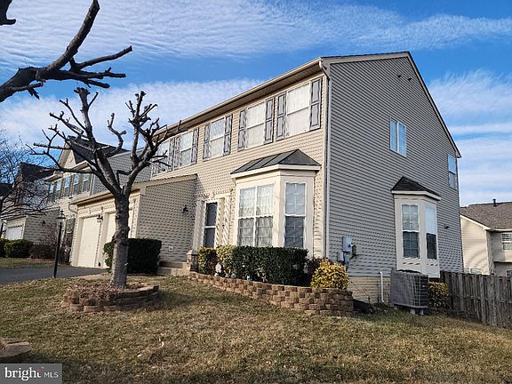 3rd image of 6800 Innesfree Way