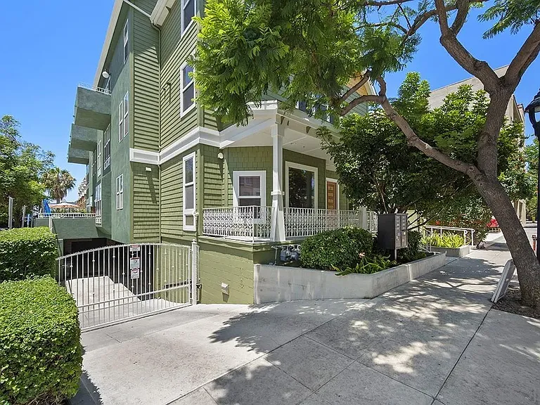 1632 Union St #4 — Photo 2