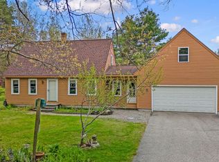 3 Blueberry Ln, Sanford, ME 04073