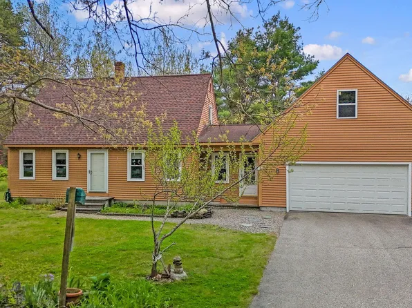 3 Blueberry Pine Drive, Kennebunk, ME 04043