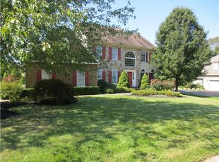 523 Ridgeview Dr, Hockessin, DE 19707