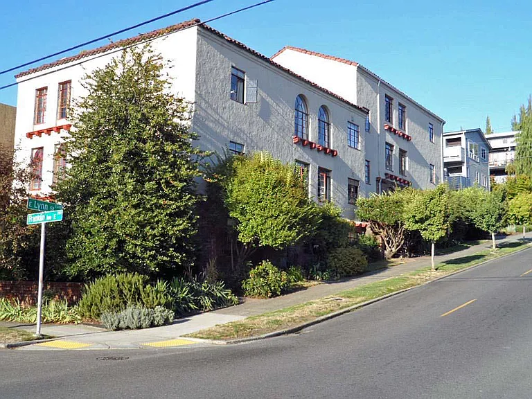 608 E Lynn St #7 — Photo 2