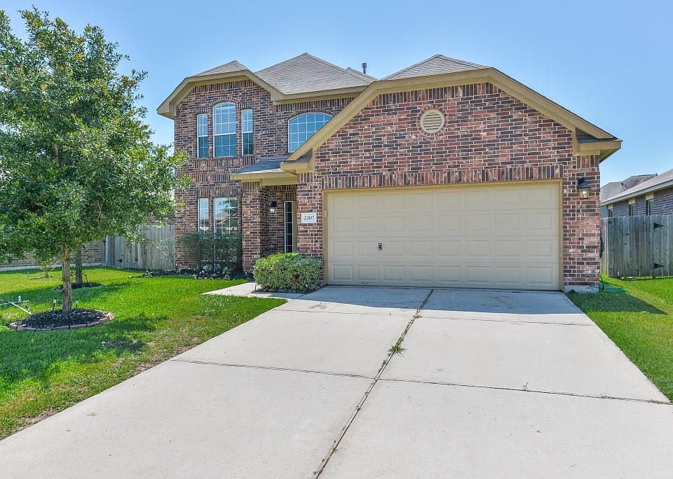 1st image of 22807 Saginaw Point Ln