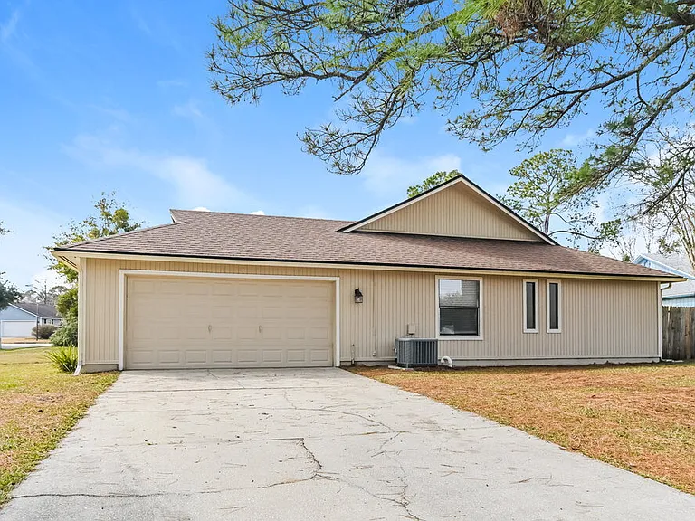 8255 Spencers Trace Dr — Photo 15