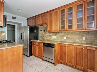 407 E 45th St APT 211, Austin, TX 78751