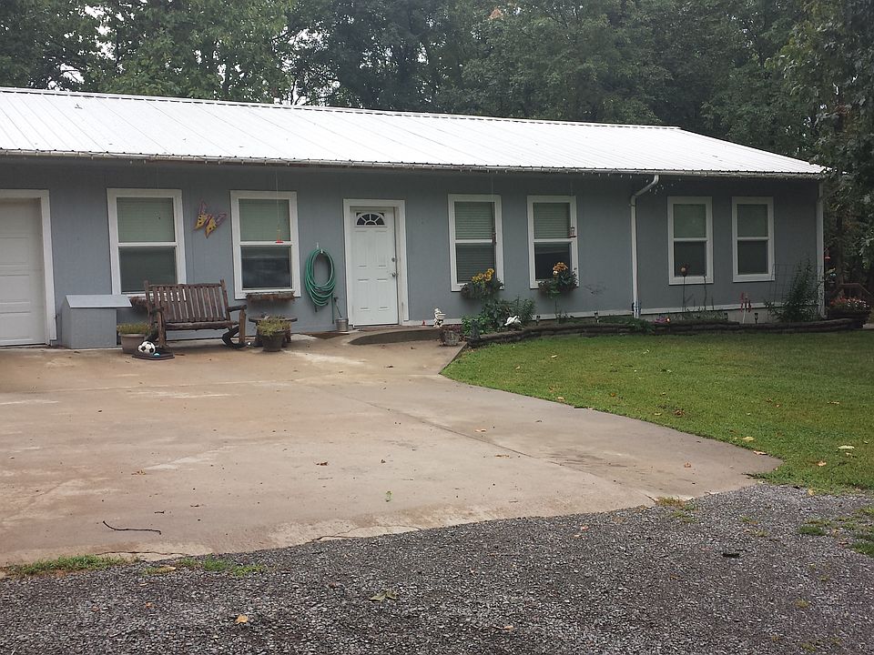 View from Drive front of hom