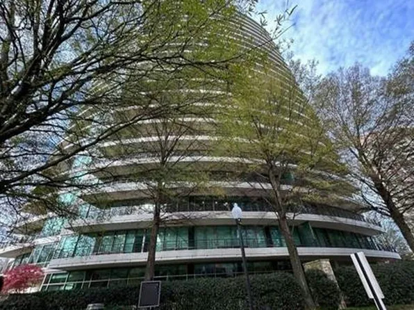 700 Park Regency Pl NE APT 2202, Atlanta, GA 30326