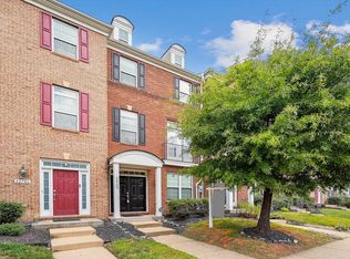 42788 Hay Rd, Ashburn, VA 20147