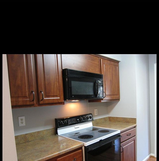 1st image of 10261 Friendship Ct