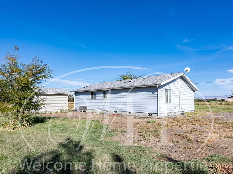 2274 Last Chance Rd — Photo 30