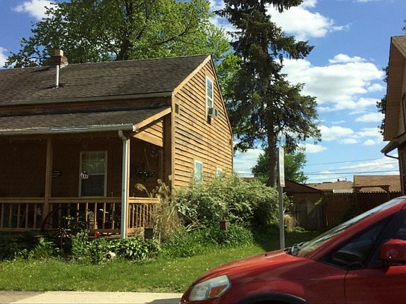 3rd image of 133 W Church St