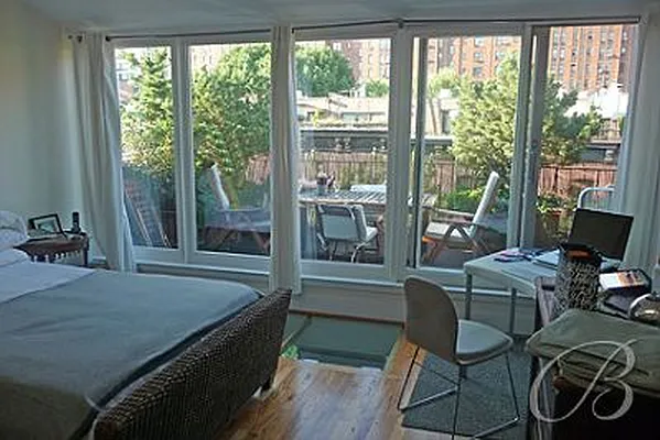 Rented by Bellmarc Realty | media 10