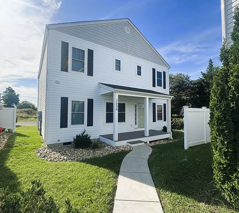 2656 Greenport Dr