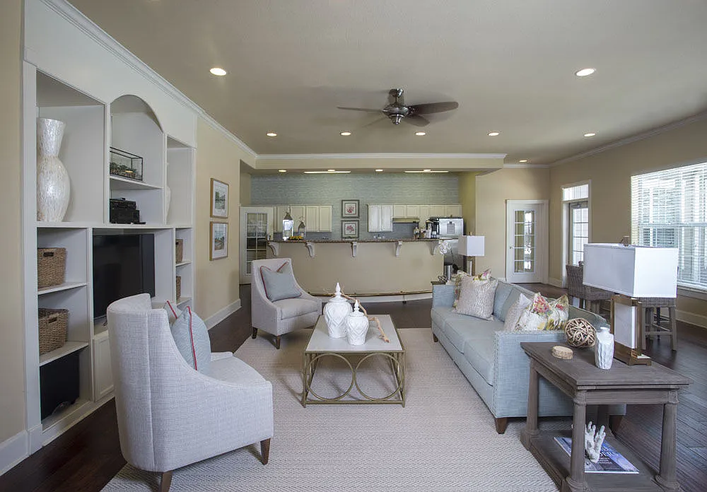 Country Club Pointe Apartment Homes — Photo 2