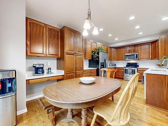 4th image of 10536 Cimarron St