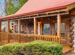 524 Hoot Owl Way, Gatlinburg, TN 37738