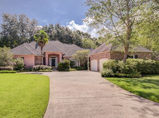 215 Countryside Dr, Baton Rouge, LA 70810