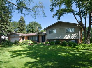 1480 W Lonnquist Blvd, Mount Prospect, IL