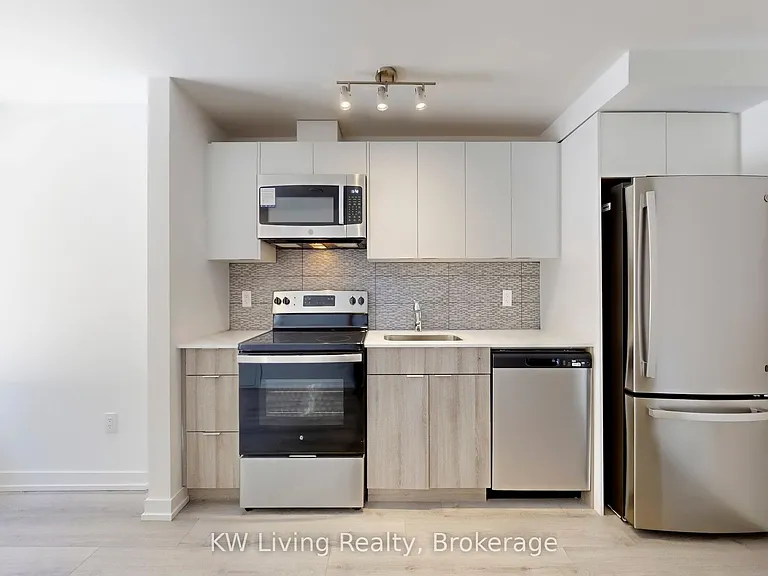 3079 Pharmacy Ave #22 — Photo 18