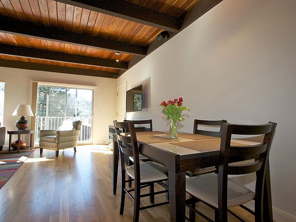 3rd image of 213 Santa Clara St