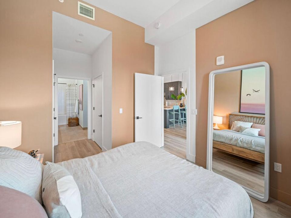 1st image of 95 NW 29th St #1/1