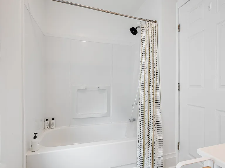 20 Winding Rd — Photo 36