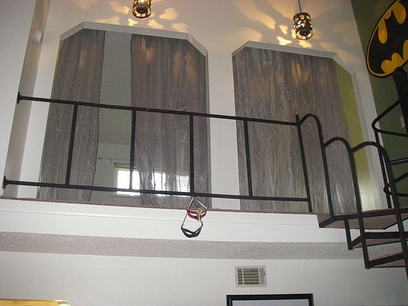 5th image of 2513 Briggs Ave