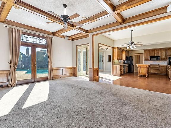 5th image of 3324 Caleo Ct