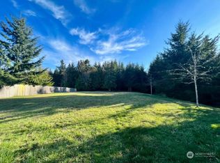 99999 Rhododendron Dr, Sequim, WA 98382