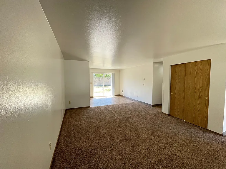 10219 Sheridan Ave S #10219 — Photo 6