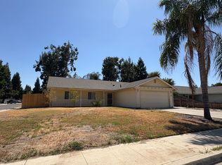 123 W Loyola Ave, Visalia, CA 93277