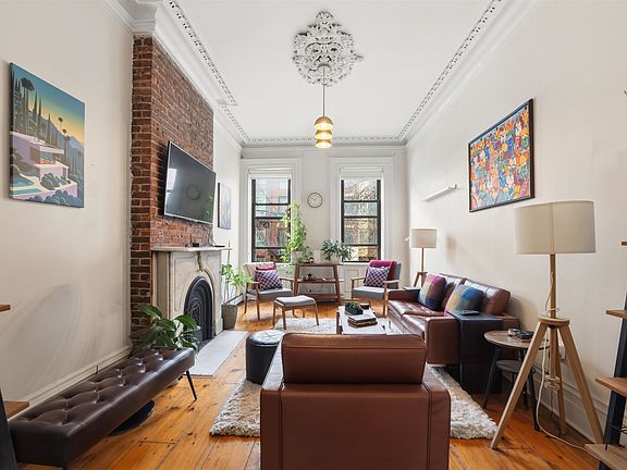 4th image of 135 Park Ave APT 2