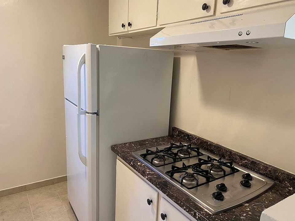 #204 - Kitchen
