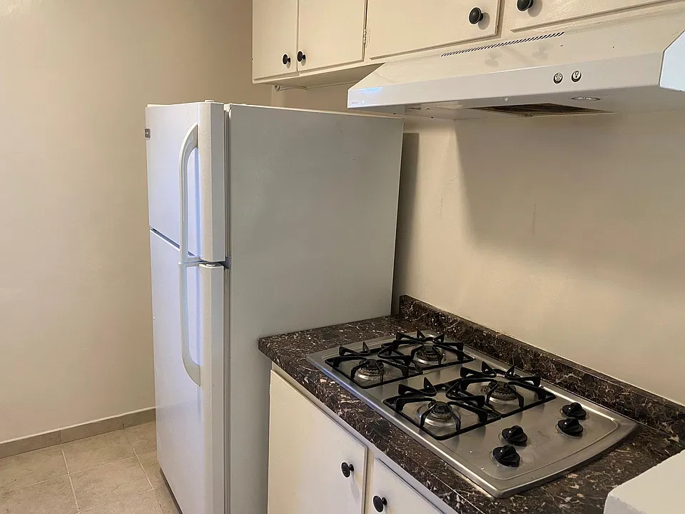 #204 - Kitchen