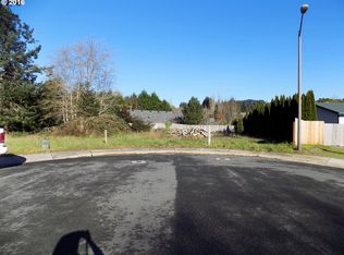 6815 Magnolia Ct, Brookings, OR 97415