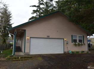 899 Duck Lake Dr SE, Ocean Shores, WA 98569