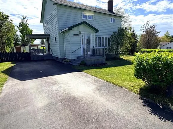 3 Willow Road, Grand Falls - Windsor, NL A2A1T9