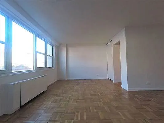 Rented by Metropolitan Property Group | media 12